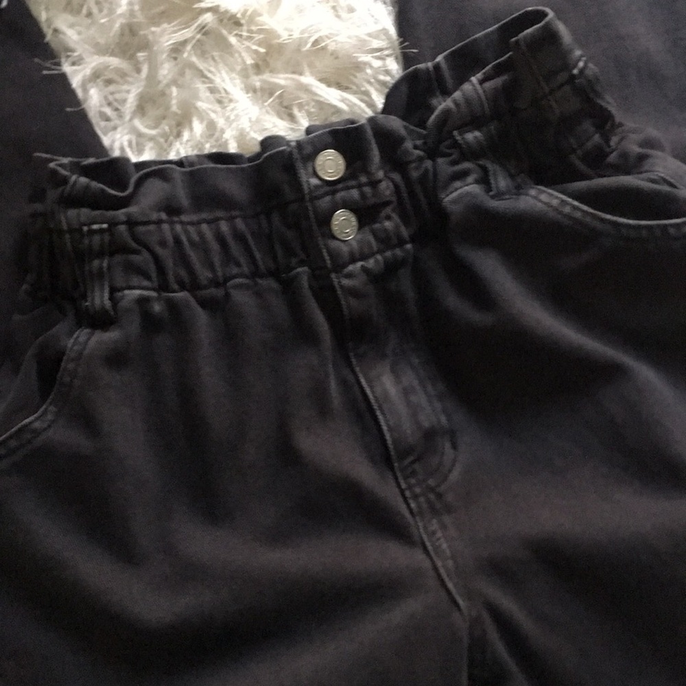 PacSun Women’s Paperbag Waist Black Denim Mom Jeans - Picture 5 of 7